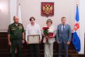 Дмитрий Махонин: Вручили Звезду Героя России матери погибшего разведчика Льва Цибизова