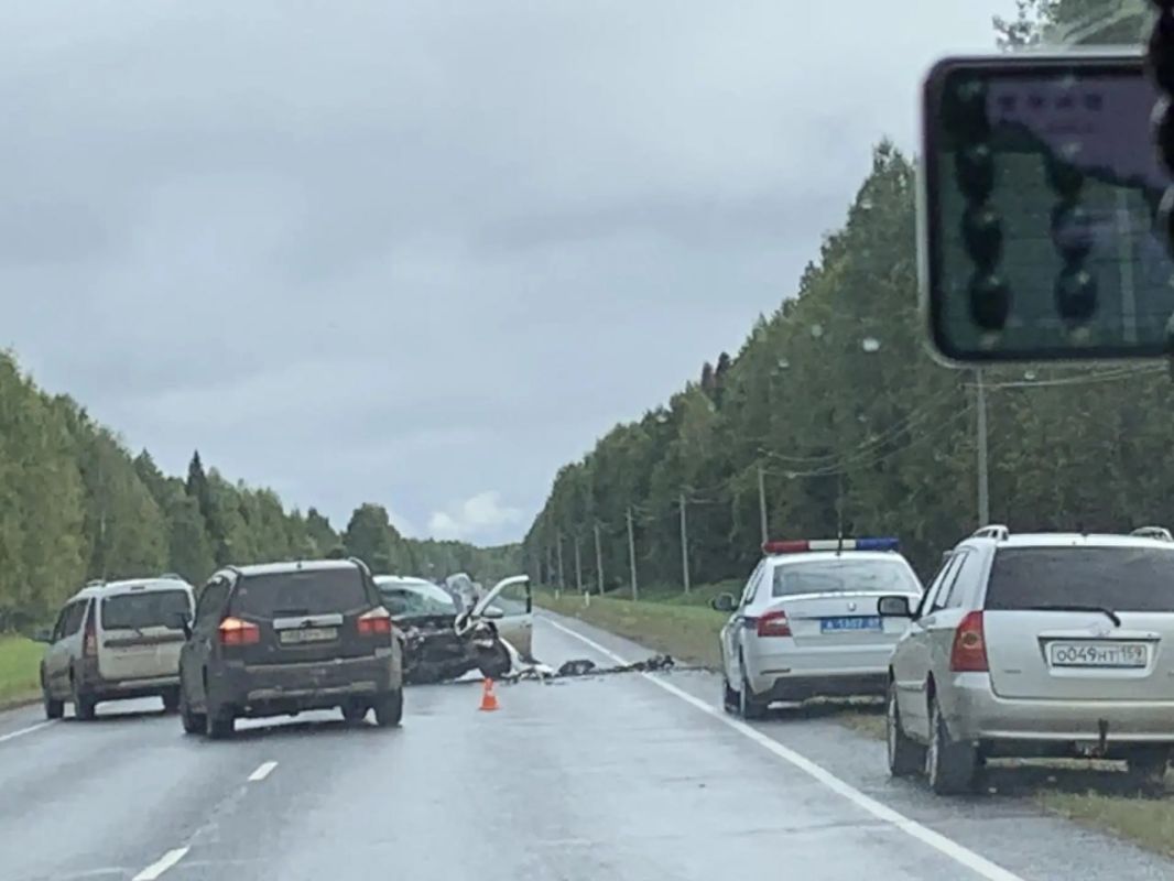 Два водителя попали в больницу после сильного ДТП на трассе Кудымкар-Карагай Два водителя попали в больницу после сильного ДТП на трассе Кудымкар-Карагай