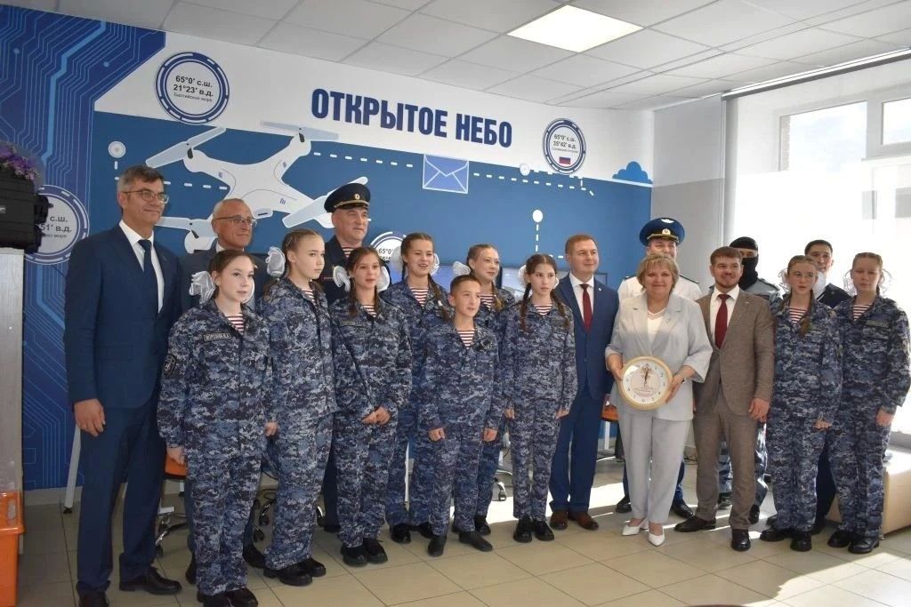 В Приволжье росгвардейцы приняли участие в мероприятиях, посвященных Дню знаний В Приволжье росгвардейцы приняли участие в мероприятиях, посвященных Дню знаний