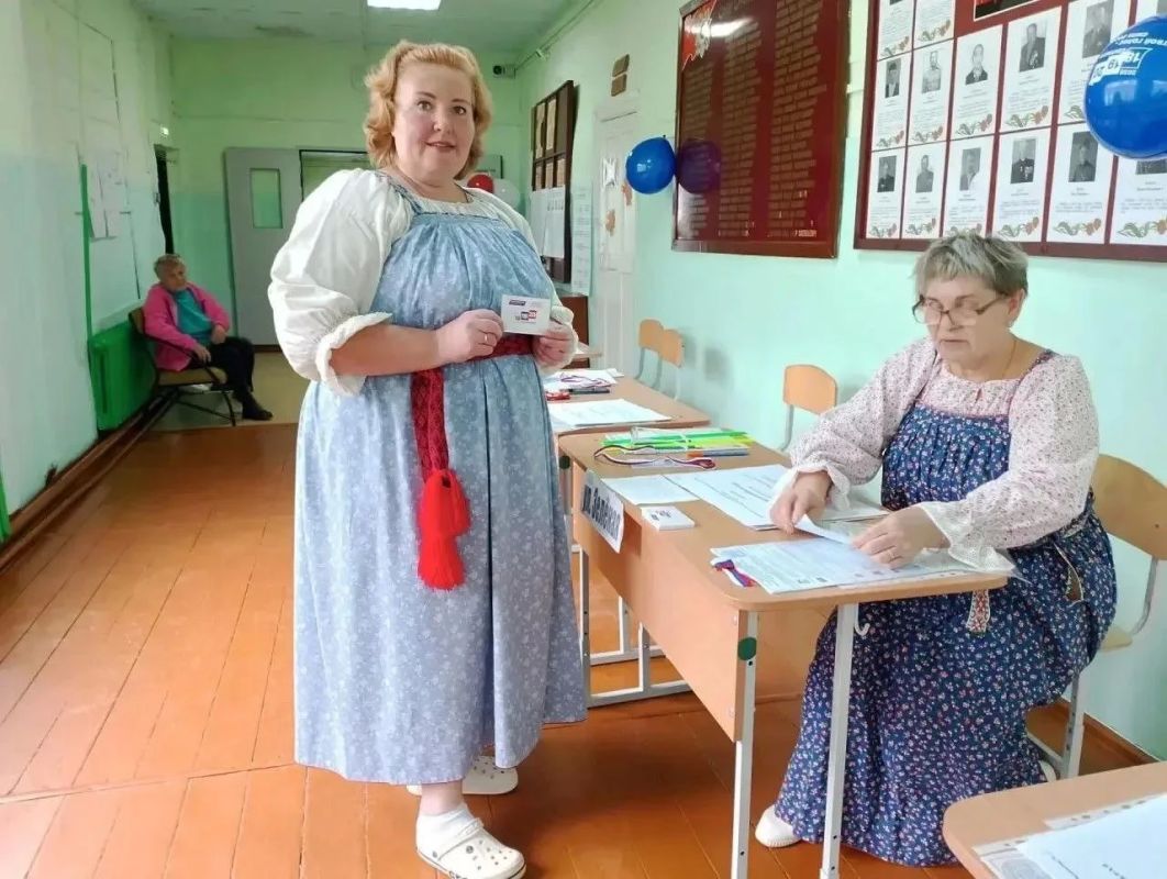 В Пермском крае проживает более 120 народов В Пермском крае проживает более 120 народов