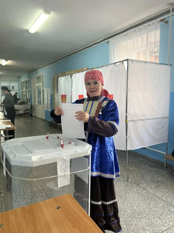 В Пермском крае проживает более 120 народов В Пермском крае проживает более 120 народов