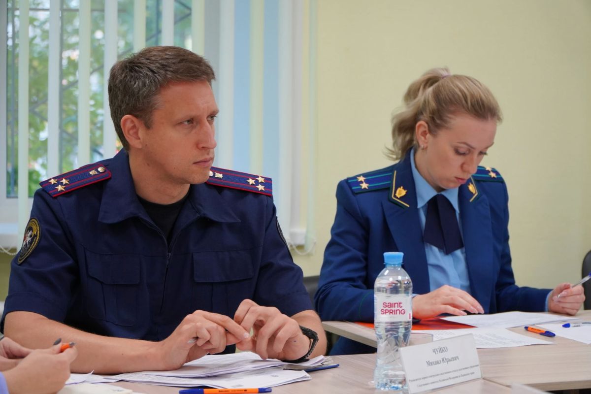 Руководитель следственного управления СК России по Пермскому краю провёл личный прием граждан по вопросам капитального ремонта Руководитель следственного управления СК России по Пермскому краю провёл личный прием граждан по вопросам капитального ремонта