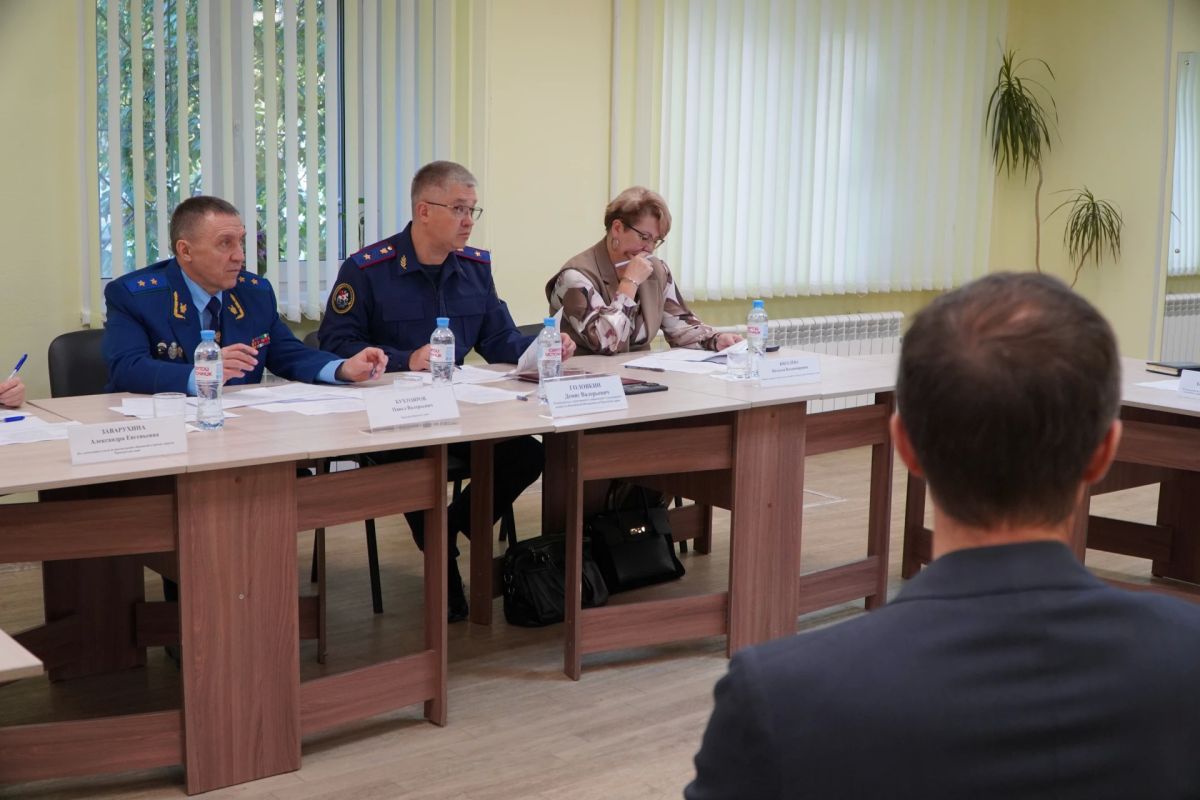 Руководитель следственного управления СК России по Пермскому краю провёл личный прием граждан по вопросам капитального ремонта Руководитель следственного управления СК России по Пермскому краю провёл личный прием граждан по вопросам капитального ремонта