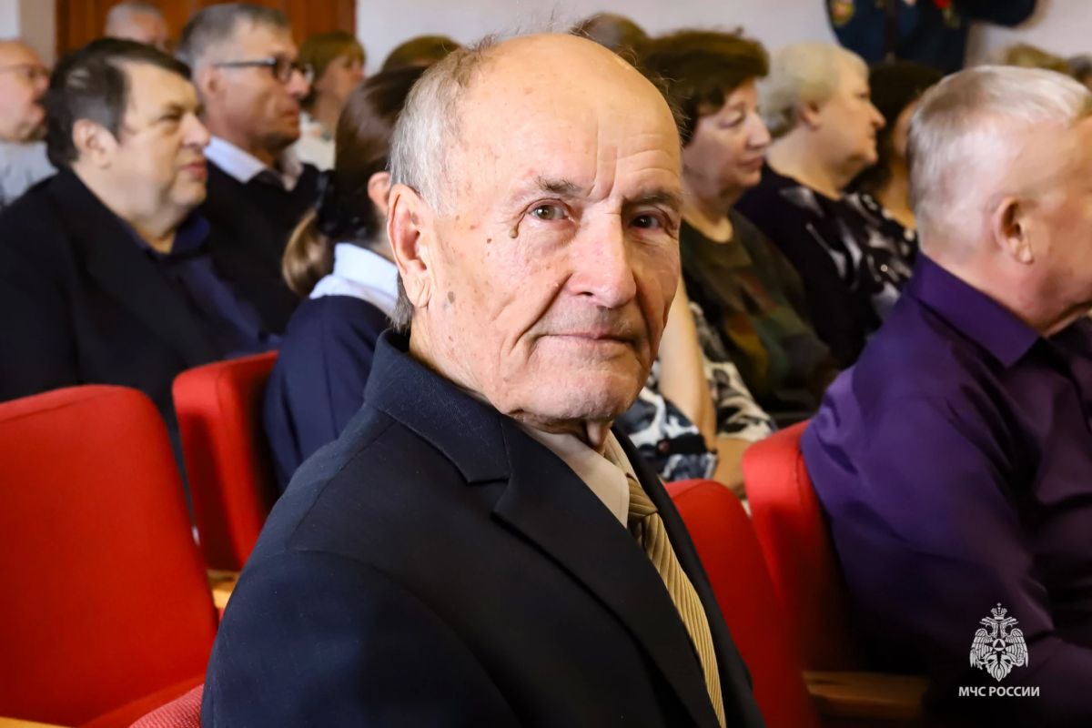 Праздник для тех, кто посвятил себя службе Праздник для тех, кто посвятил себя службе