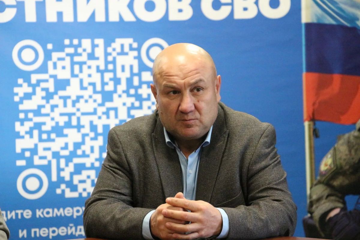 Награды за помощь фронту. Сегодня в Едином центре поддержки волонтерам Прикамья вручили награды, поступившие от командиров воинских формирований — за помощь фронту и постоянное содействие нашим бойцам в зоне спецоперации Награды за помощь фронту. Сегодня в Едином центре поддержки волонтерам Прикамья вручили награды, поступившие от командиров воинских формирований — за помощь фронту и постоянное содействие нашим бойцам в зоне спецоперации