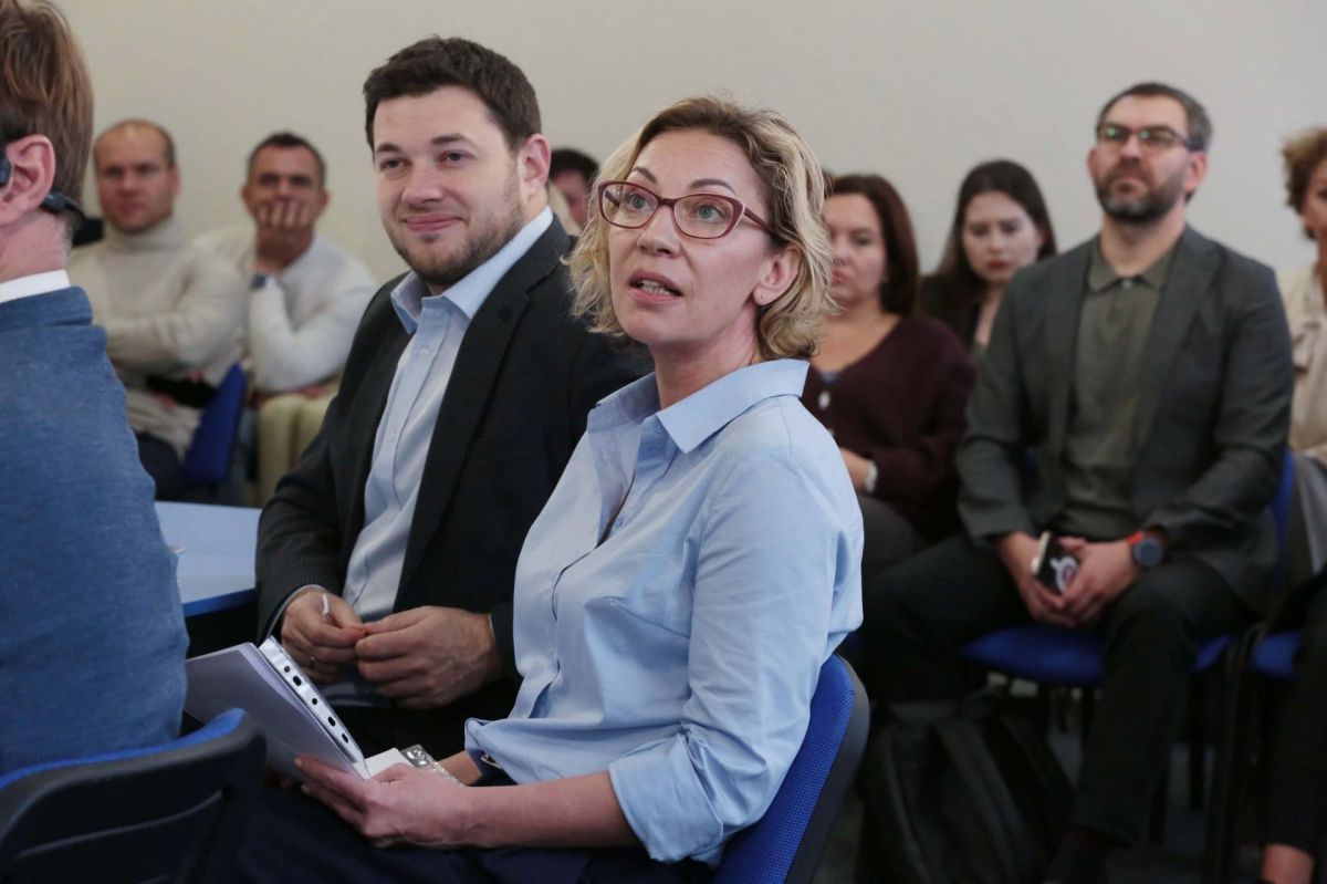 На площадке газеты «Коммерсантъ-Прикамье» состоялся круглый стол по теме «Тренды, вызовы и перспективы онлайн- и офлайн-торговли» На площадке газеты «Коммерсантъ-Прикамье» состоялся круглый стол по теме «Тренды, вызовы и перспективы онлайн- и офлайн-торговли»