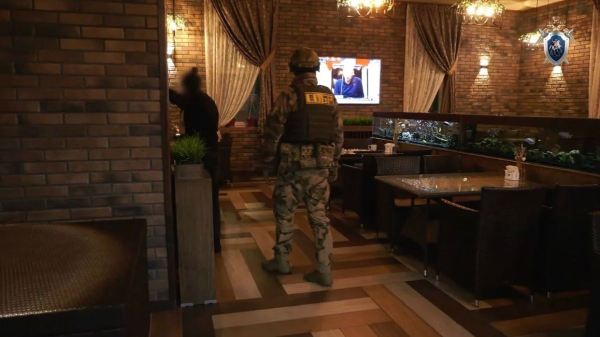 По делу об изнасиловании прикамским бизнесменом несовершеннолетних задержаны еще двое По делу об изнасиловании прикамским бизнесменом несовершеннолетних задержаны еще двое