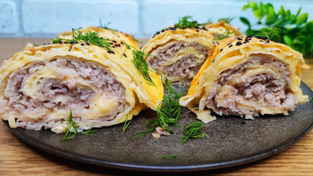 Удивительный рулет без жарки: быстрый и простой рецепт для всей семьи