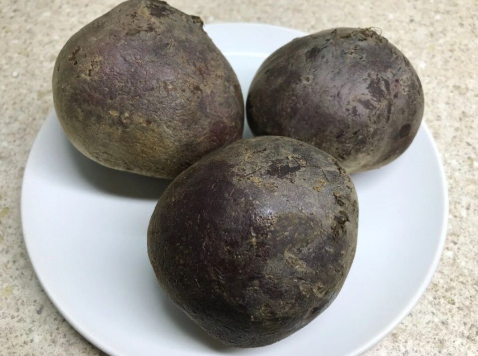 Три простых способа запечь свеклу для вкусных салатов