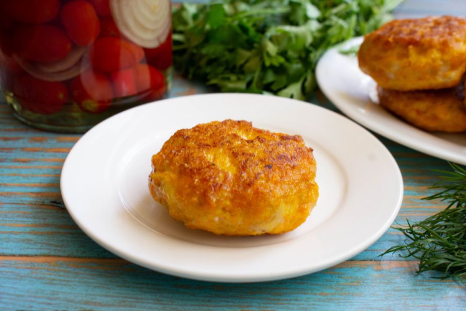 Сочные куриные котлеты с морковью: простой и быстрый рецепт