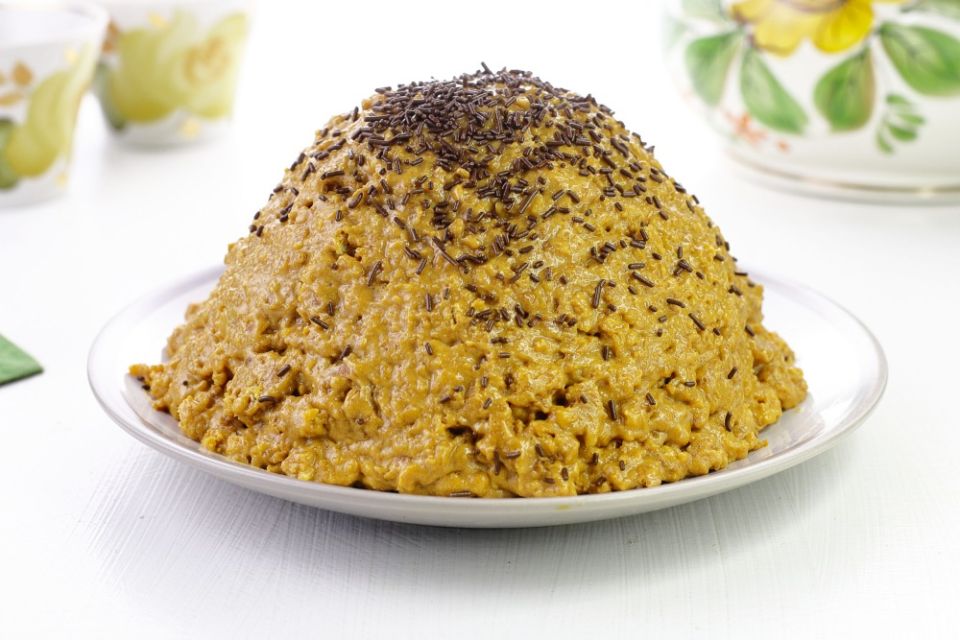 Ностальгия о детстве: как приготовить торт Муравейник