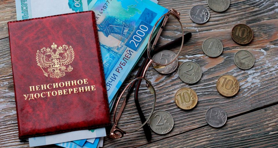 Как вернуть трудовой стаж и пенсию через суд: история Токарева